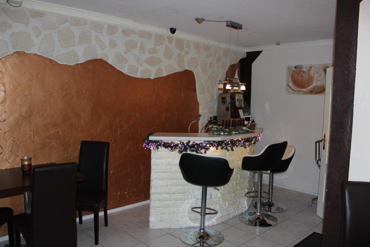 Hage Haus Abbi, Ferienwohnung Mit Schwimmbad מראה חיצוני תמונה